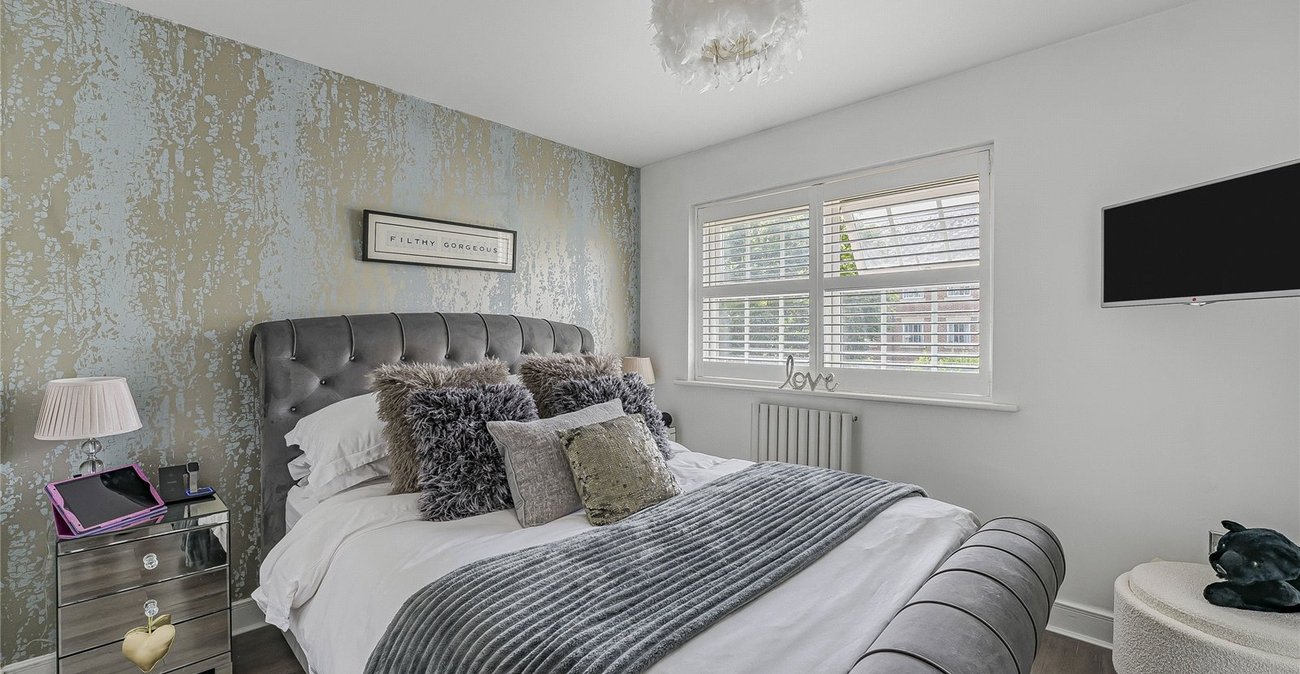 3 bedroom house for sale in Greenhithe | Robinson Jackson