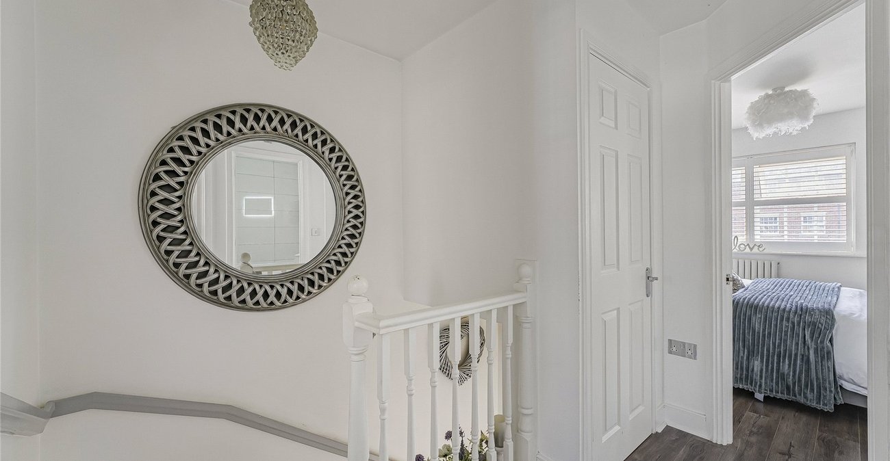 3 bedroom house for sale in Greenhithe | Robinson Jackson