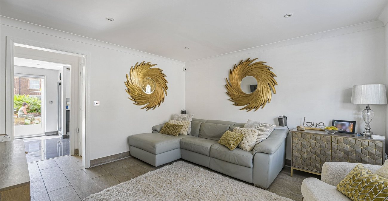 3 bedroom house for sale in Greenhithe | Robinson Jackson