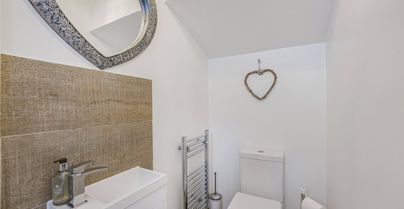 3 bedroom house for sale in Greenhithe | Robinson Jackson