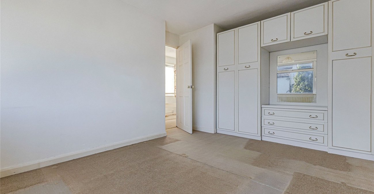 3 bedroom house for sale in Cliffe | Robinson Michael & Jackson