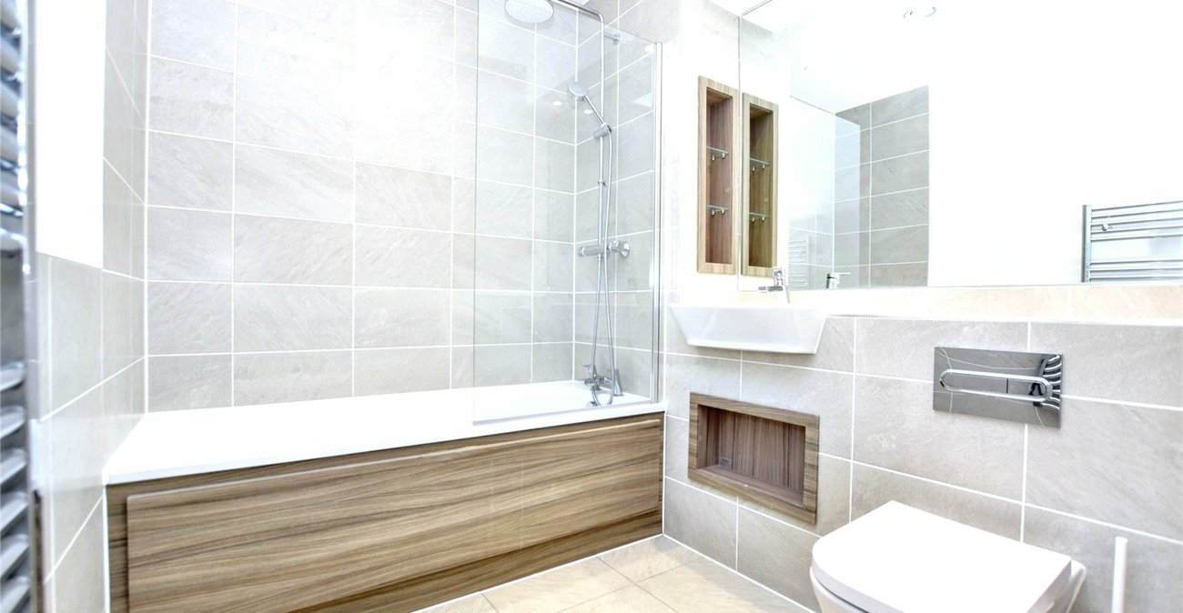 2 bedroom property for sale in Bexleyheath | Robinson Jackson