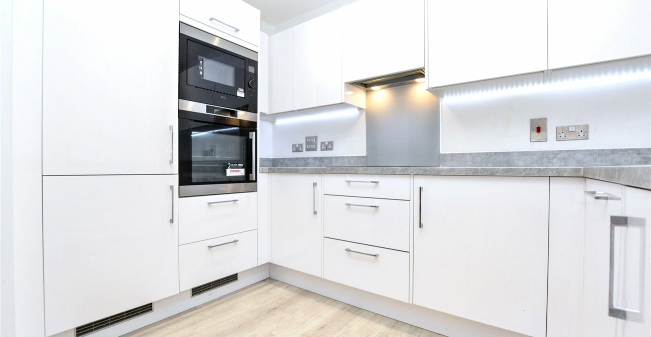 2 bedroom property for sale in Bexleyheath | Robinson Jackson