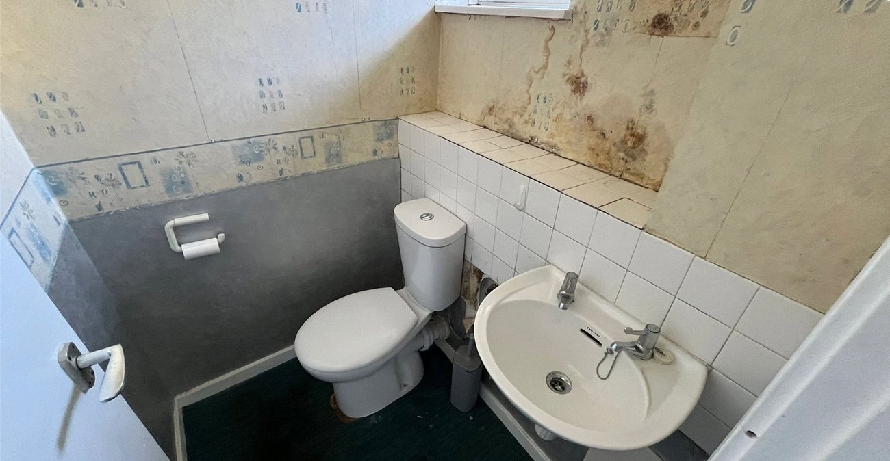 3 bedroom house for sale in Croydon | Robinson Jackson