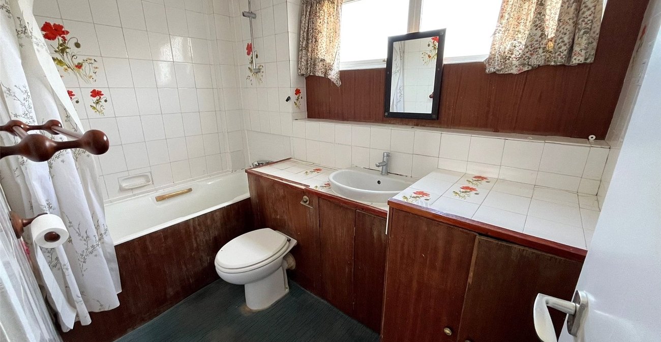 3 bedroom house for sale in Croydon | Robinson Jackson