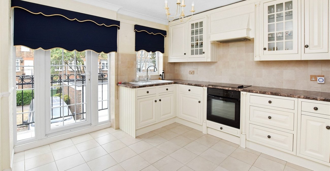 2 bedroom property for sale in Bexleyheath | Robinson Jackson