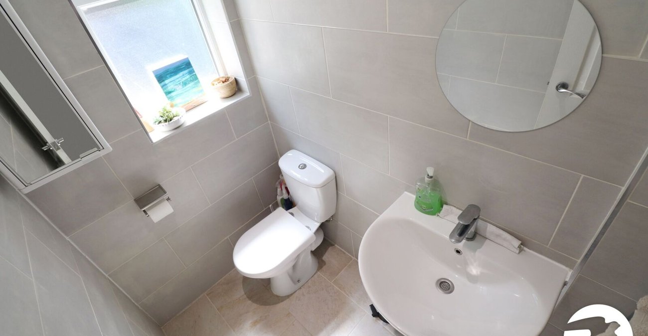 4 bedroom property for sale in Belvedere | Robinson Jackson