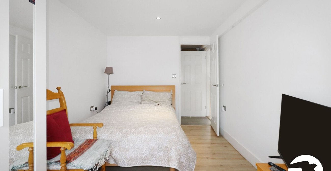 4 bedroom property for sale in Belvedere | Robinson Jackson