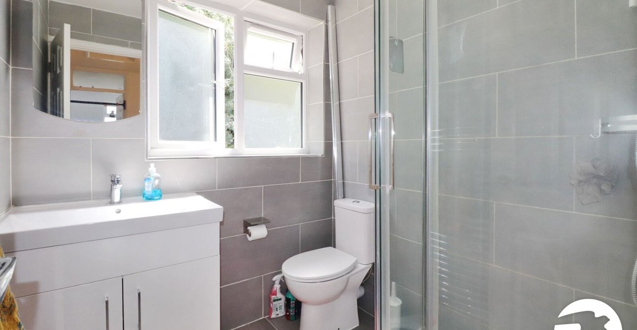 4 bedroom property for sale in Belvedere | Robinson Jackson