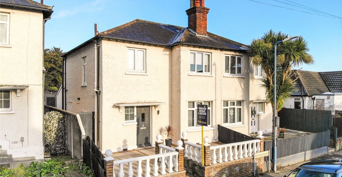 3 bedroom house for sale in Maidstone | Robinson Michael & Jackson