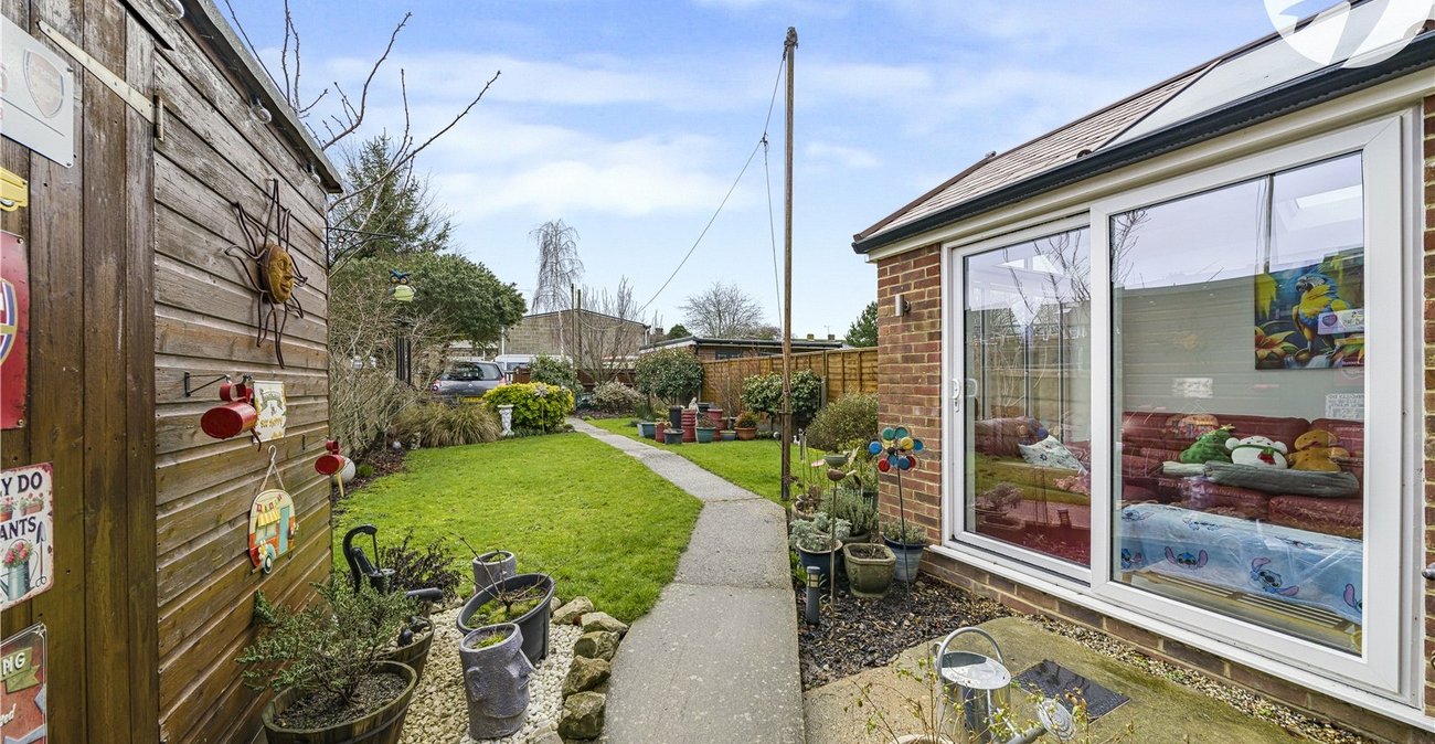 2 bedroom house for sale in Northfleet | Robinson Michael & Jackson