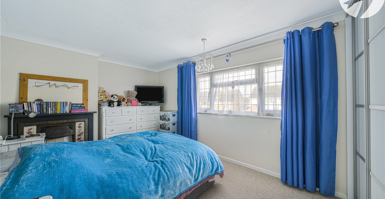 2 bedroom house for sale in Northfleet | Robinson Michael & Jackson