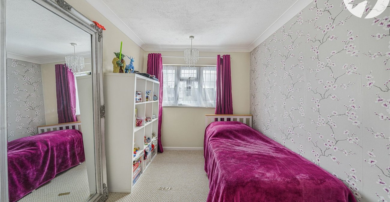 2 bedroom house for sale in Northfleet | Robinson Michael & Jackson