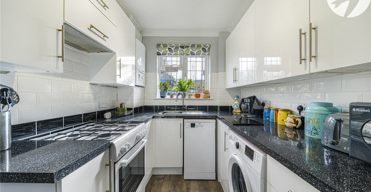 2 bedroom house for sale in Northfleet | Robinson Michael & Jackson