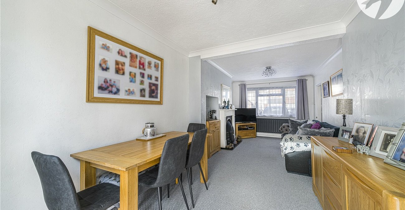 2 bedroom house for sale in Northfleet | Robinson Michael & Jackson