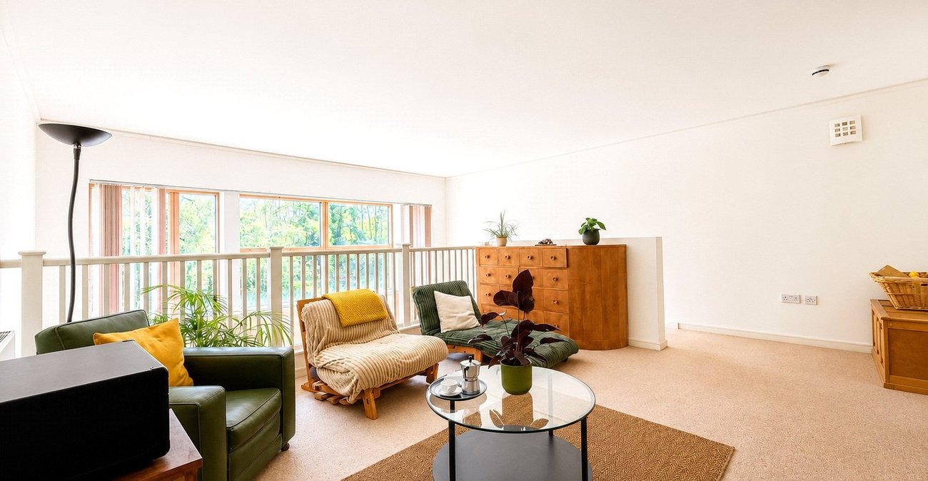 1 bedroom property for sale in London | Robinson Jackson