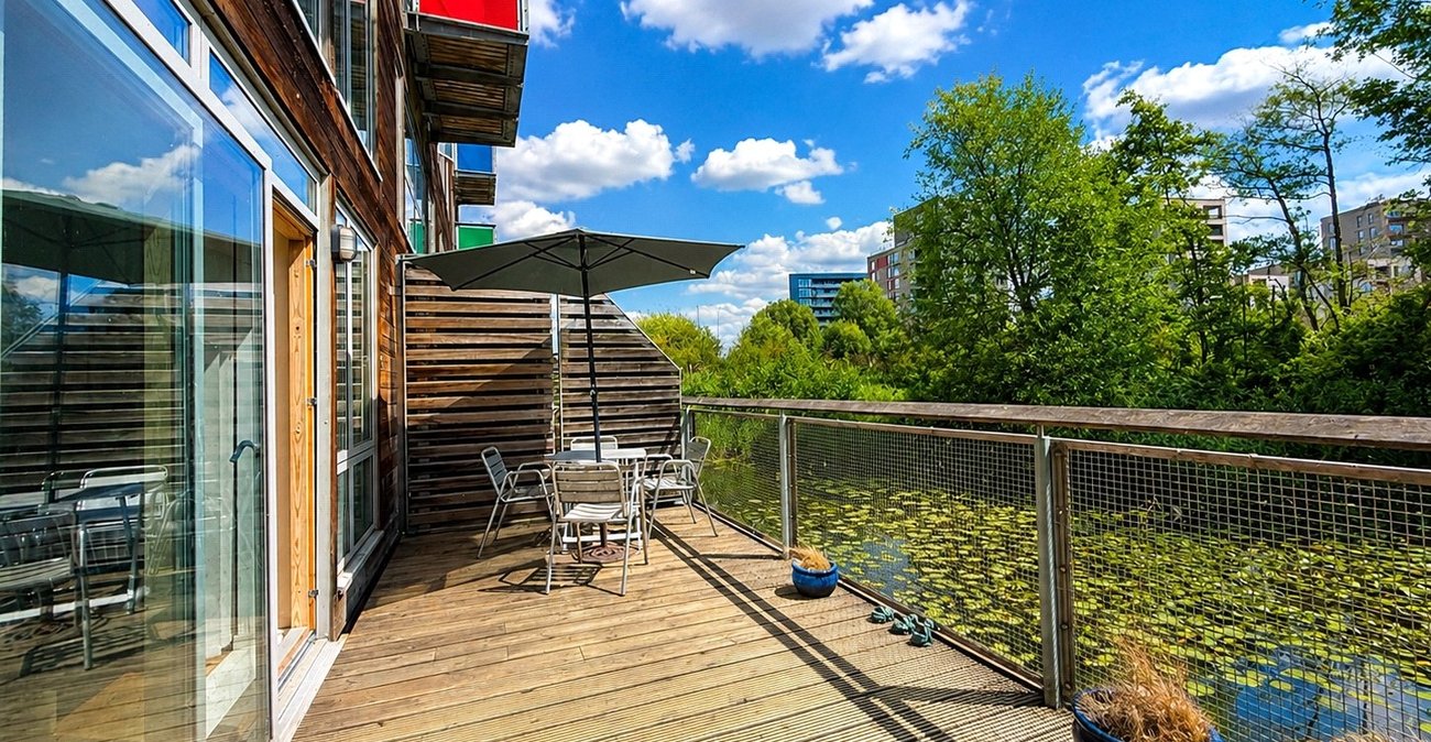 1 bedroom property for sale in London | Robinson Jackson
