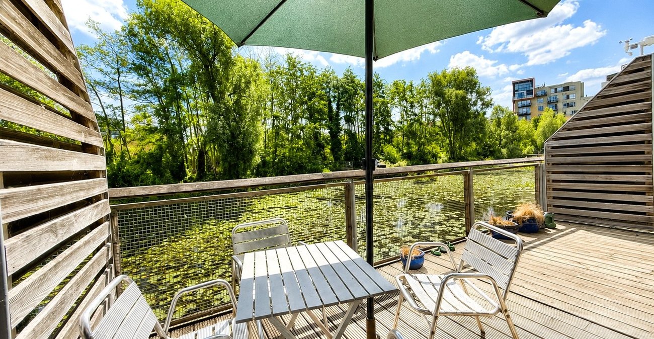 1 bedroom property for sale in London | Robinson Jackson