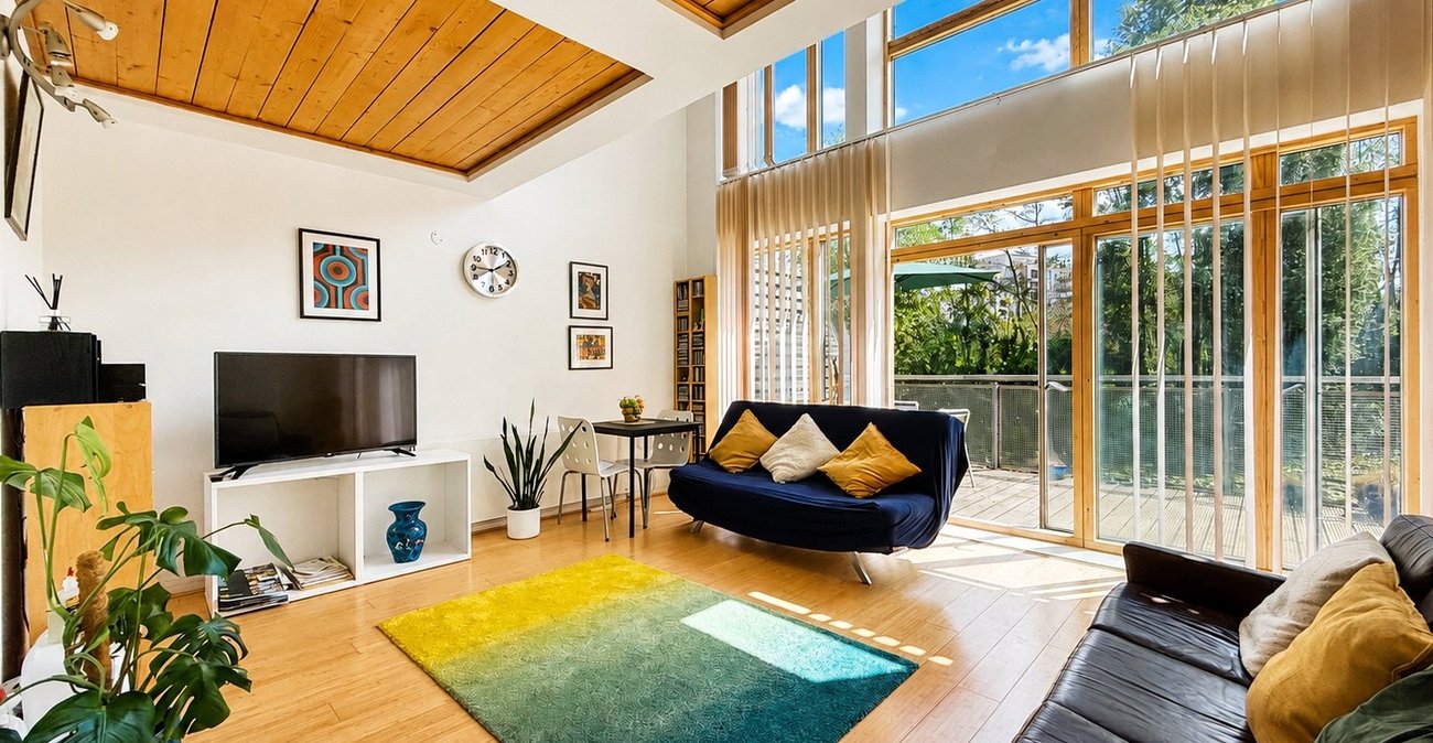 1 bedroom property for sale in London | Robinson Jackson