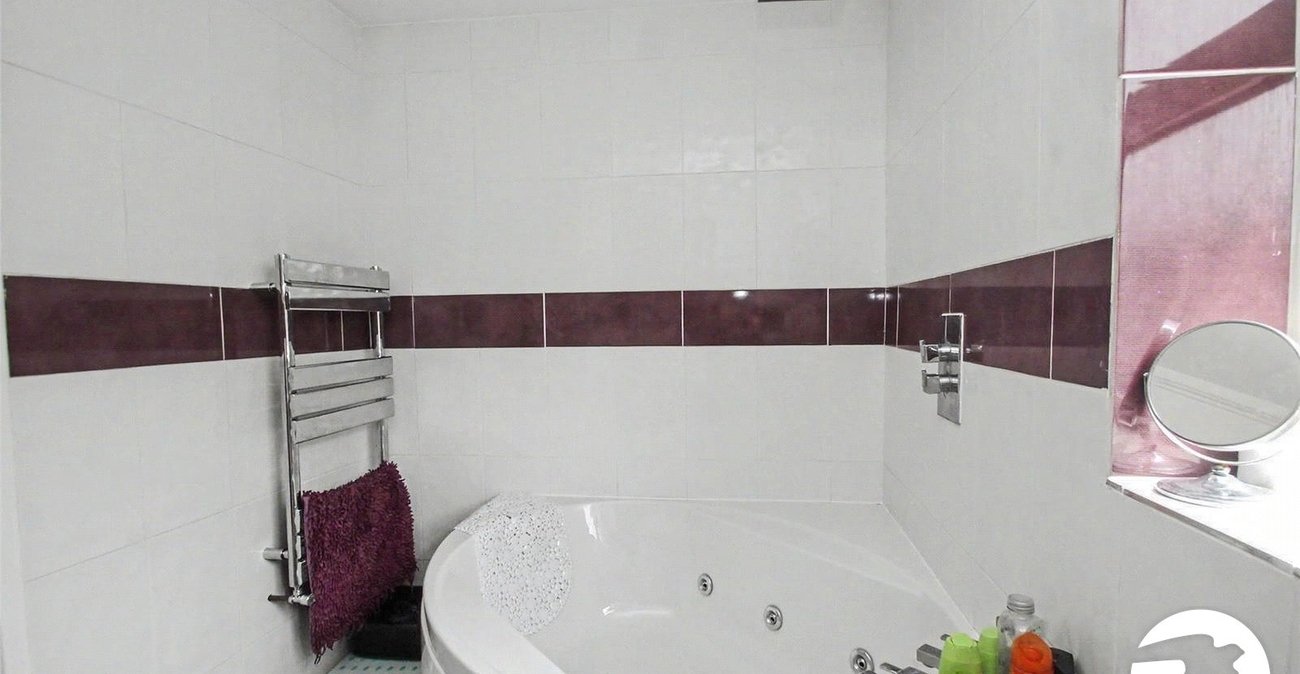 1 bedroom property for sale in Lordswood | Robinson Michael & Jackson