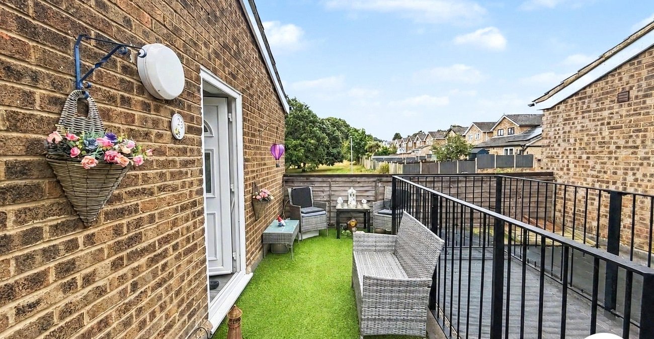 1 bedroom property for sale in Lordswood | Robinson Michael & Jackson