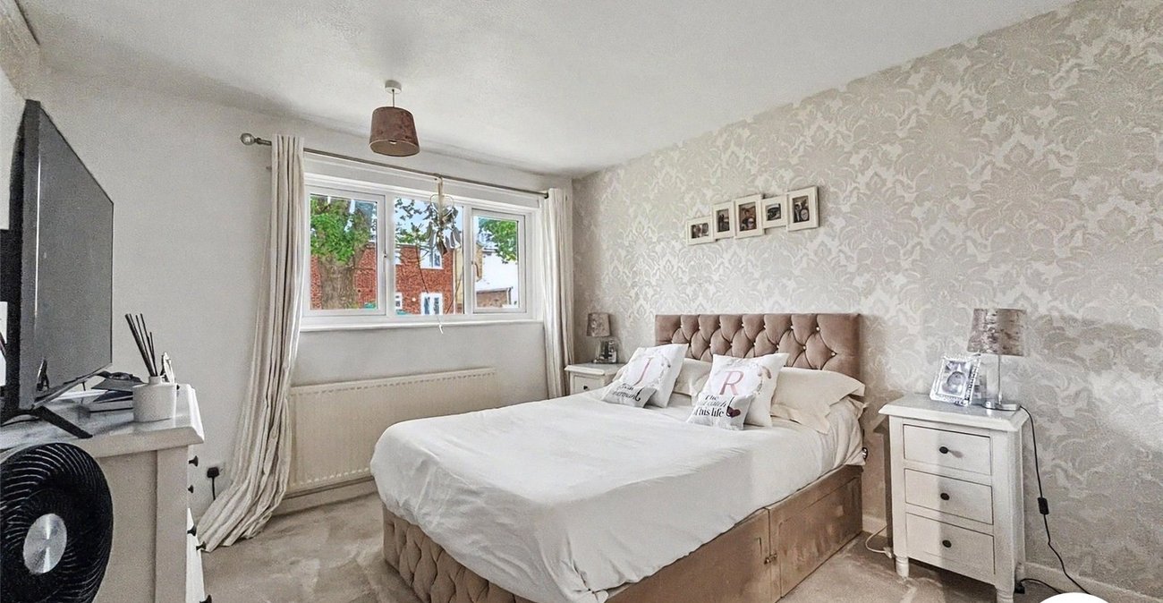 3 bedroom house for sale in Lordswood | Robinson Michael & Jackson