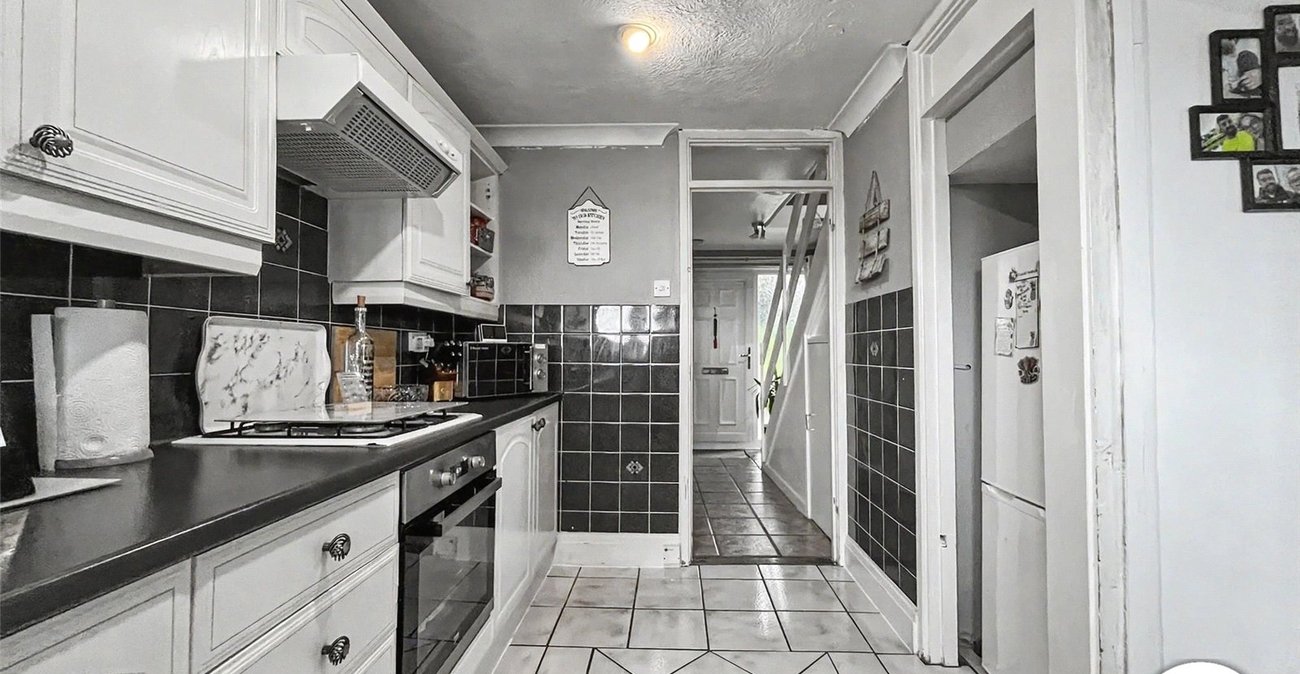3 bedroom house for sale in Lordswood | Robinson Michael & Jackson