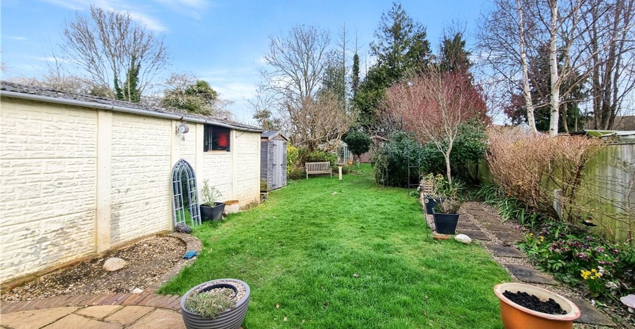 3 bedroom bungalow for sale in South Orpington | Robinson Jackson