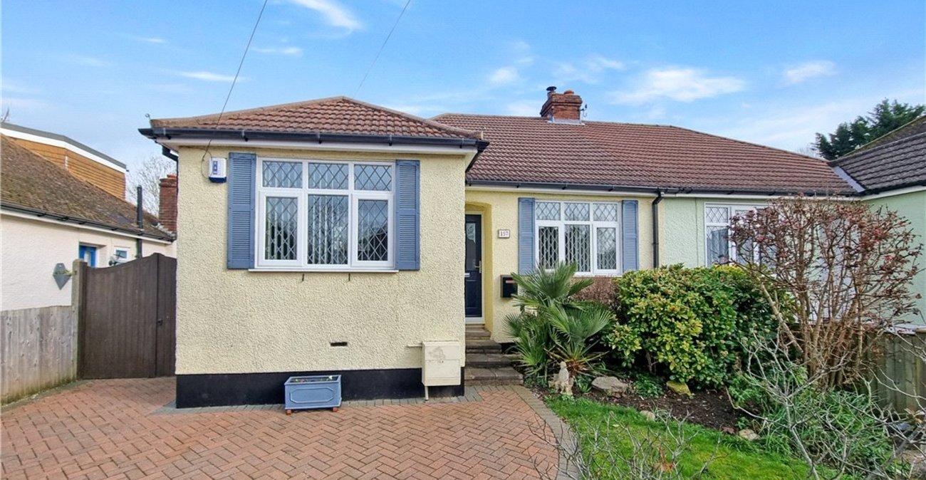 3 bedroom bungalow for sale in South Orpington | Robinson Jackson