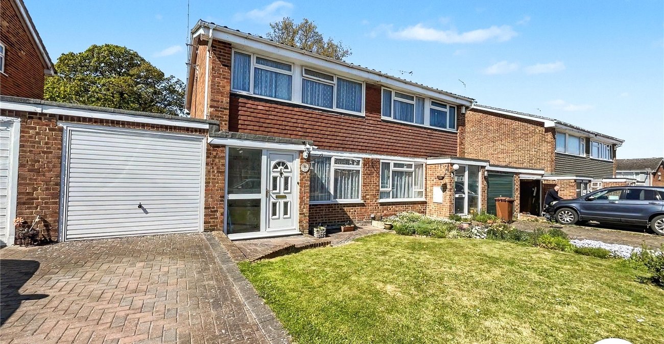 3 bedroom house for sale in Walderslade | Robinson Michael & Jackson