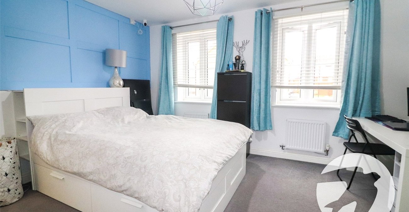 4 bedroom house for sale in Erith | Robinson Jackson