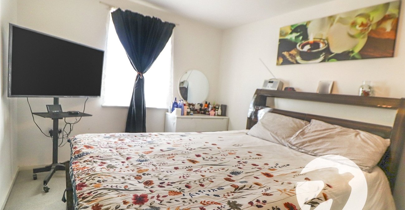 2 bedroom property for sale in Erith | Robinson Jackson