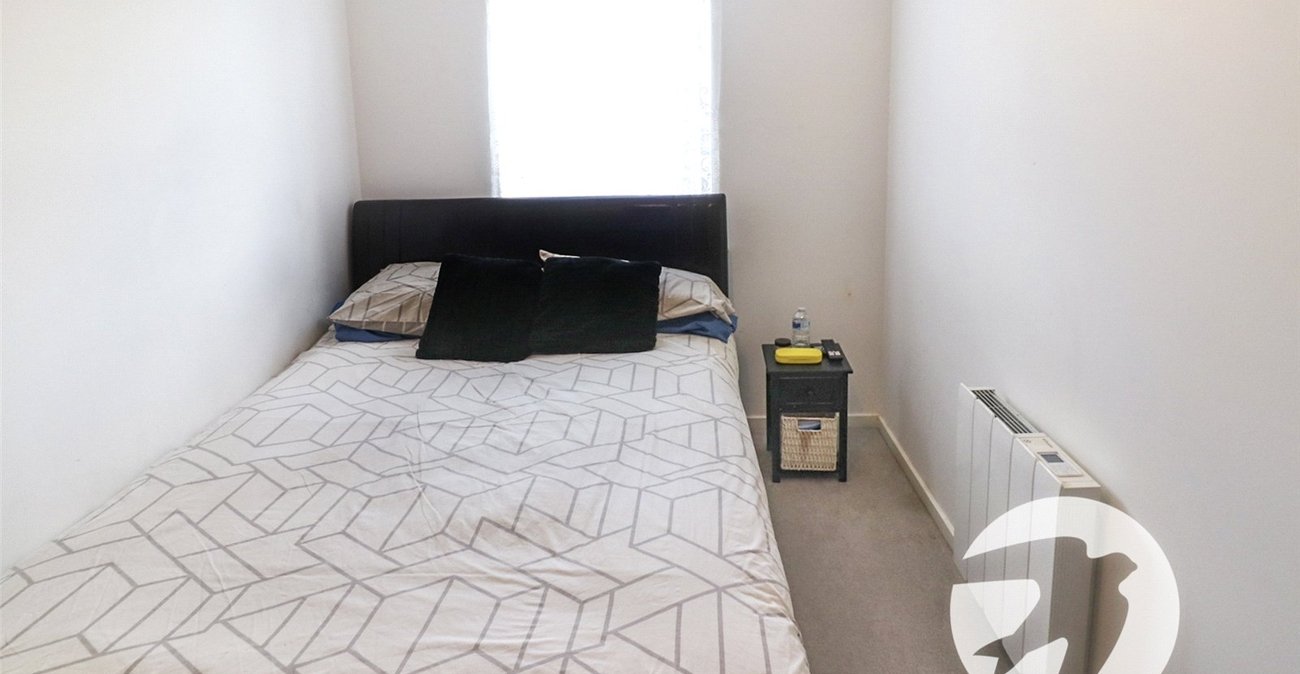 2 bedroom property for sale in Erith | Robinson Jackson