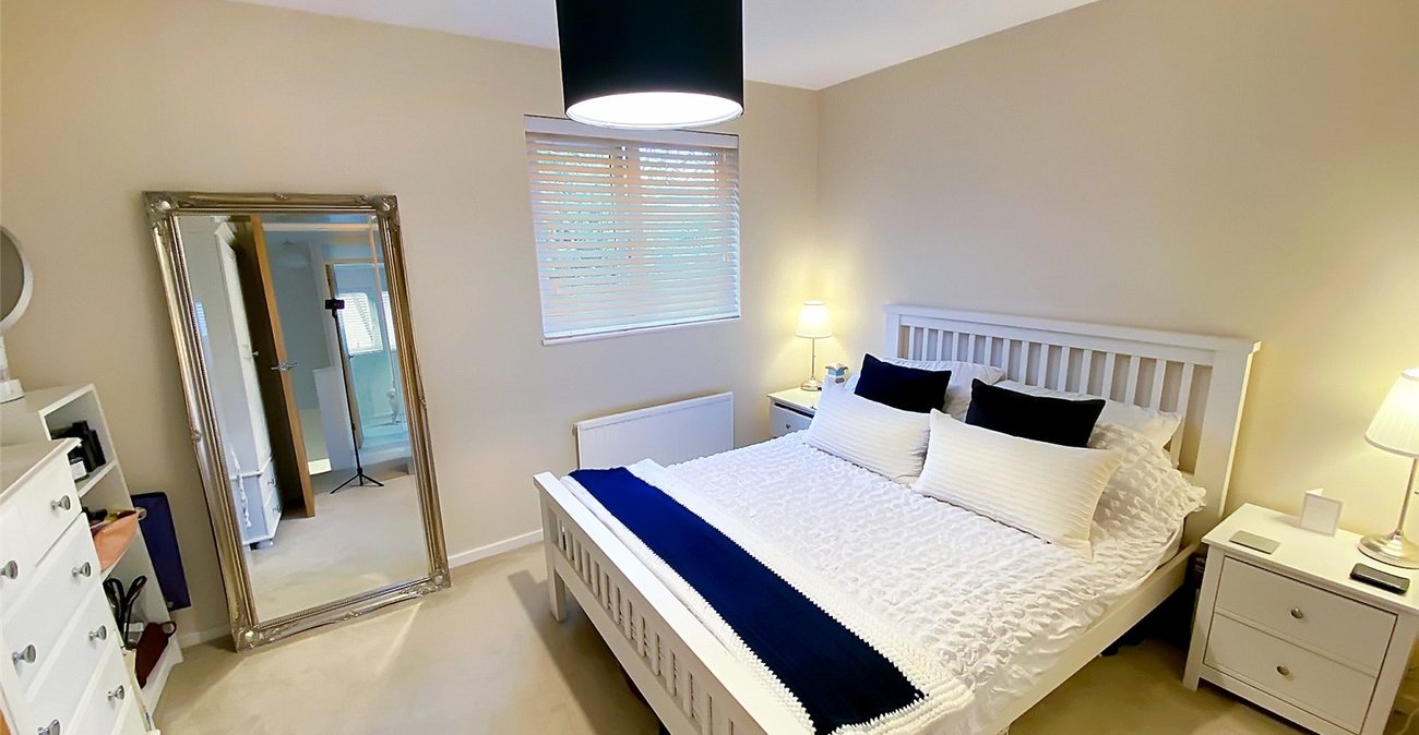 2 bedroom house for sale in Sidcup | Robinson Jackson