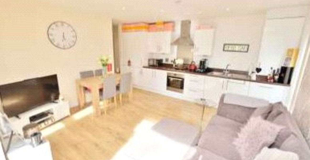2 bedroom property for sale in St Mary Cray | Robinson Jackson