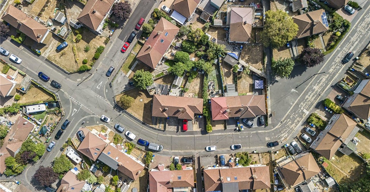 2 bedroom house for sale in Crayford | Robinson Jackson