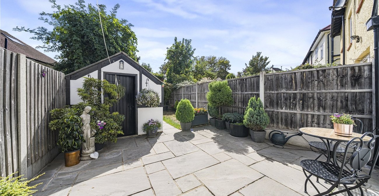 2 bedroom house for sale in Crayford | Robinson Jackson
