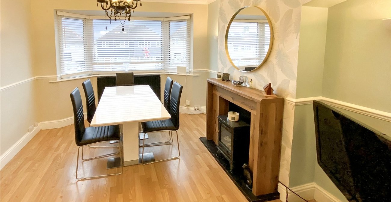 3 bedroom house for sale in Sidcup | Robinson Jackson