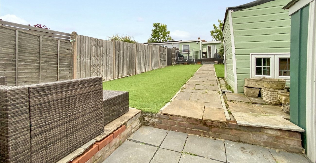 3 bedroom house for sale in Sidcup | Robinson Jackson