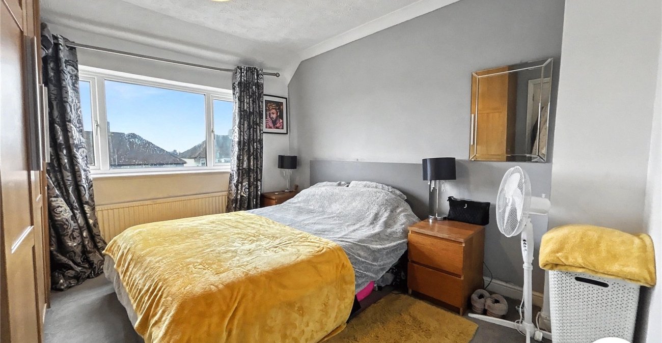 3 bedroom house for sale in Sidcup | Robinson Jackson