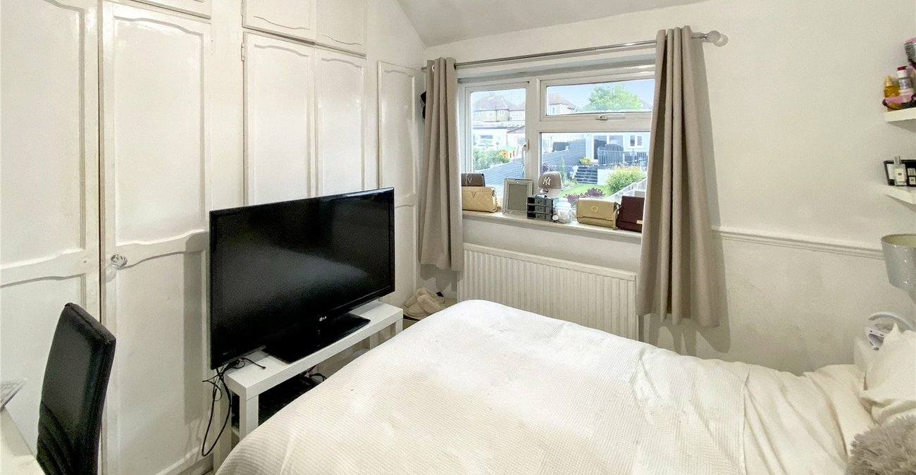 3 bedroom house for sale in Sidcup | Robinson Jackson