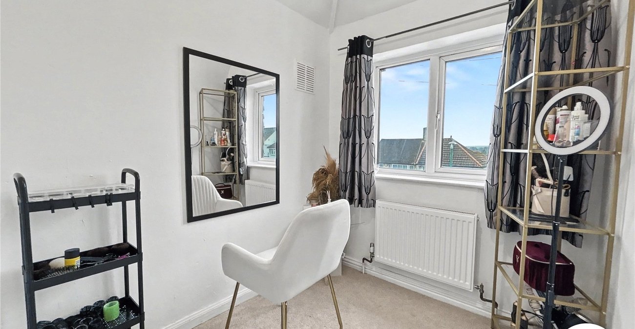 3 bedroom house for sale in Sidcup | Robinson Jackson