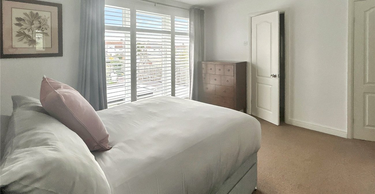 2 bedroom house for sale in Sidcup | Robinson Jackson