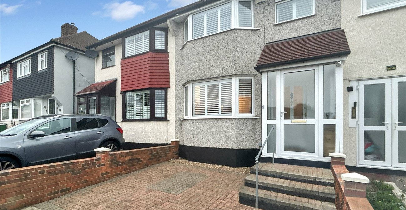 2 bedroom house for sale in Sidcup | Robinson Jackson