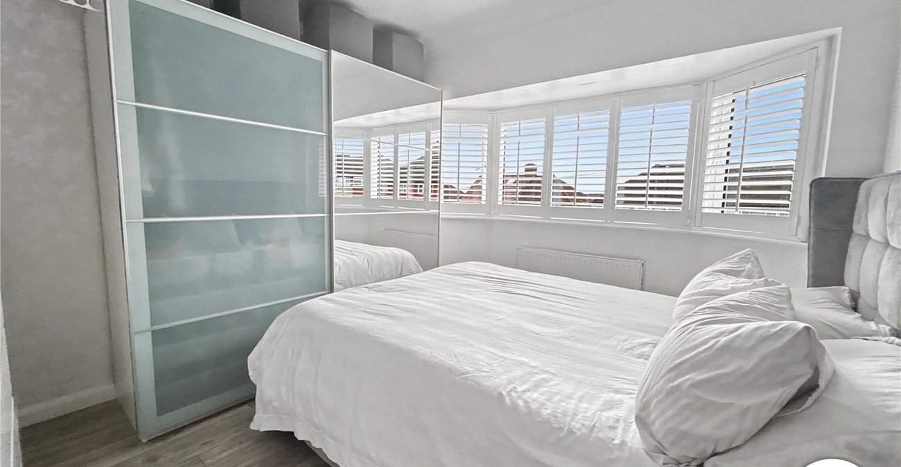 3 bedroom house for sale in Sidcup | Robinson Jackson