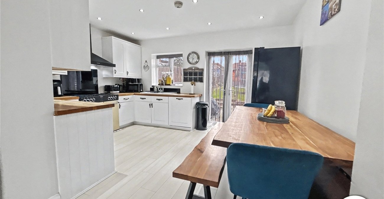 3 bedroom house for sale in Sidcup | Robinson Jackson