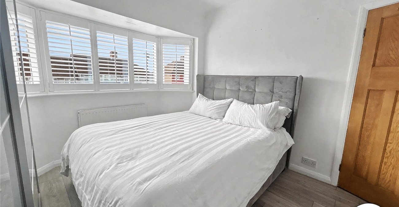 3 bedroom house for sale in Sidcup | Robinson Jackson