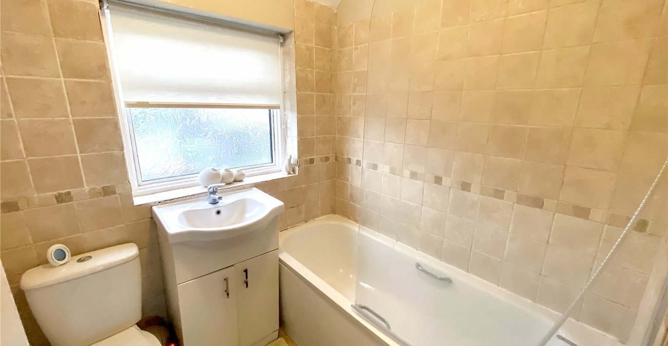 3 bedroom house for sale in Sidcup | Robinson Jackson