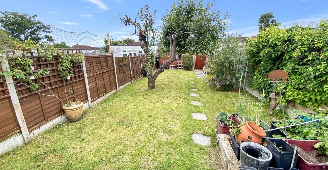 3 bedroom house for sale in Sidcup | Robinson Jackson