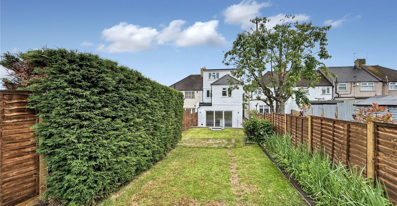 4 bedroom house for sale in Sidcup | Robinson Jackson